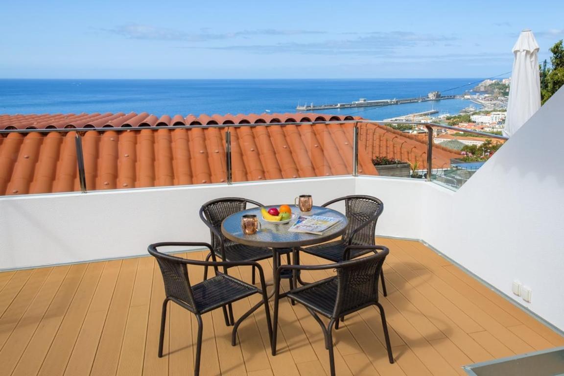 Guestready - An Amazing Blue Ocean View 호텔 푼샬 외부 사진